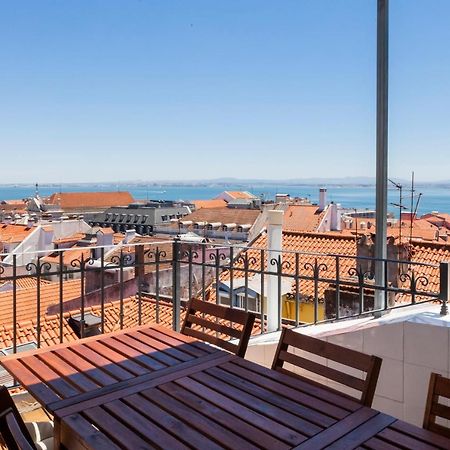 Amazing Rooftop Terrace With River And Historic City View 4 Bedrooms 4 Bathrooms Ac 19Th Century Building Chiado Lisboa Eksteriør billede