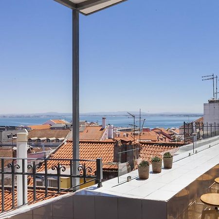 Amazing Rooftop Terrace With River And Historic City View 4 Bedrooms 4 Bathrooms Ac 19Th Century Building Chiado Lisboa Eksteriør billede