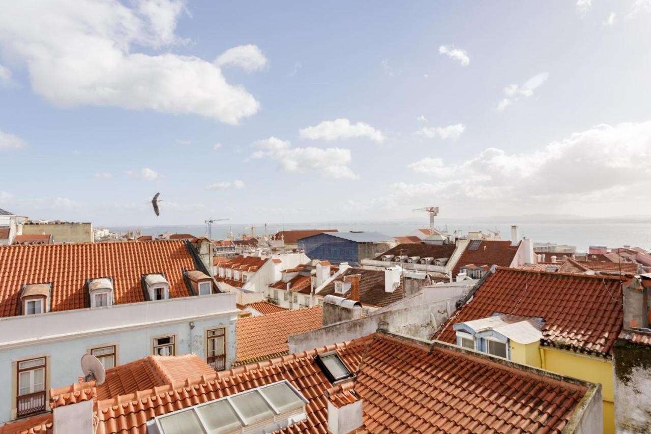 Amazing Rooftop Terrace With River And Historic City View 4 Bedrooms 4 Bathrooms Ac 19Th Century Building Chiado Lisboa Eksteriør billede