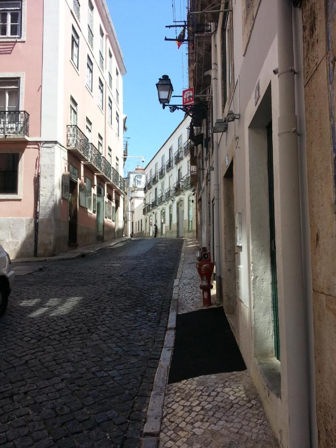 Amazing Rooftop Terrace With River And Historic City View 4 Bedrooms 4 Bathrooms Ac 19Th Century Building Chiado Lisboa Eksteriør billede