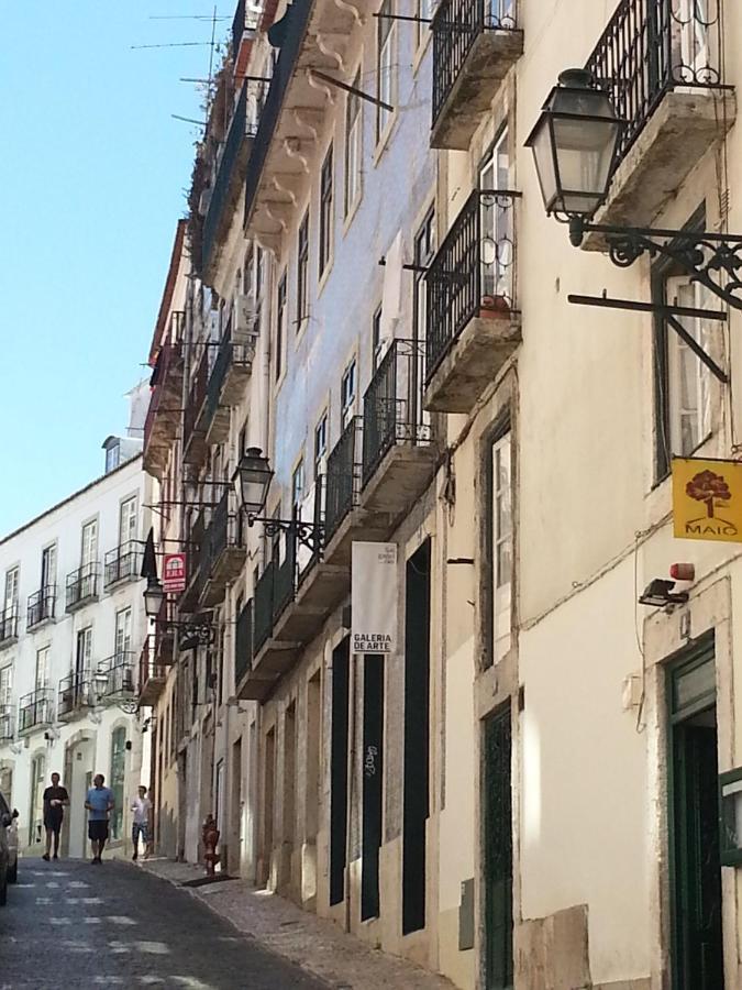 Amazing Rooftop Terrace With River And Historic City View 4 Bedrooms 4 Bathrooms Ac 19Th Century Building Chiado Lisboa Eksteriør billede