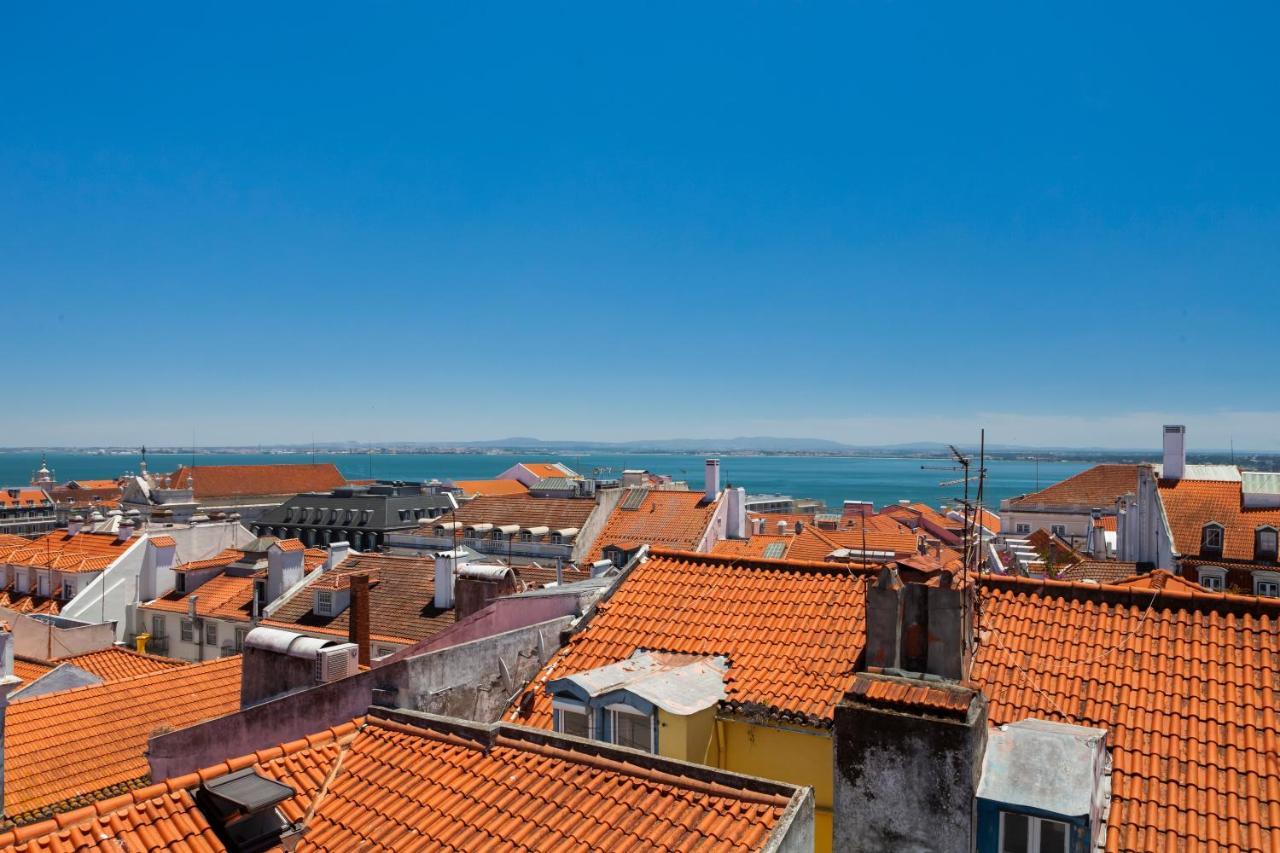Amazing Rooftop Terrace With River And Historic City View 4 Bedrooms 4 Bathrooms Ac 19Th Century Building Chiado Lisboa Eksteriør billede